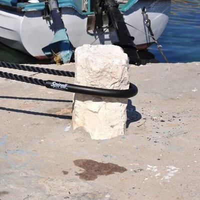 Mouillage - NA - Protection anti-frottement Noir pour amarres taille L (Cordage 16-25mm - Longueur 620mm)