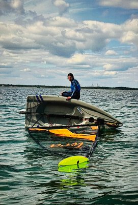 Équipage - NA - Flotteur de mât 20L