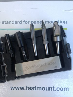Accastillage et gréement - NA - Kit d'installation et de perçage 6 outils